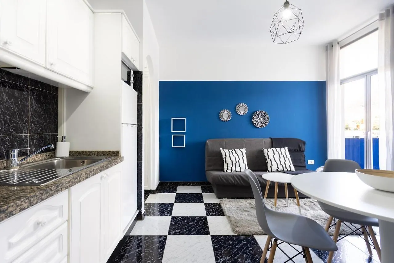 ארונה Home2Book Design Los Cristianos Beach 0*,