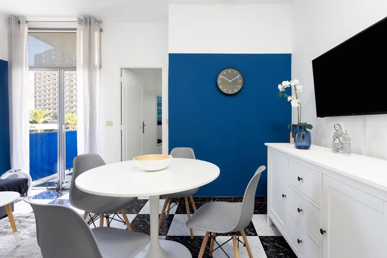 ארונה Home2Book Design Los Cristianos Beach דירה