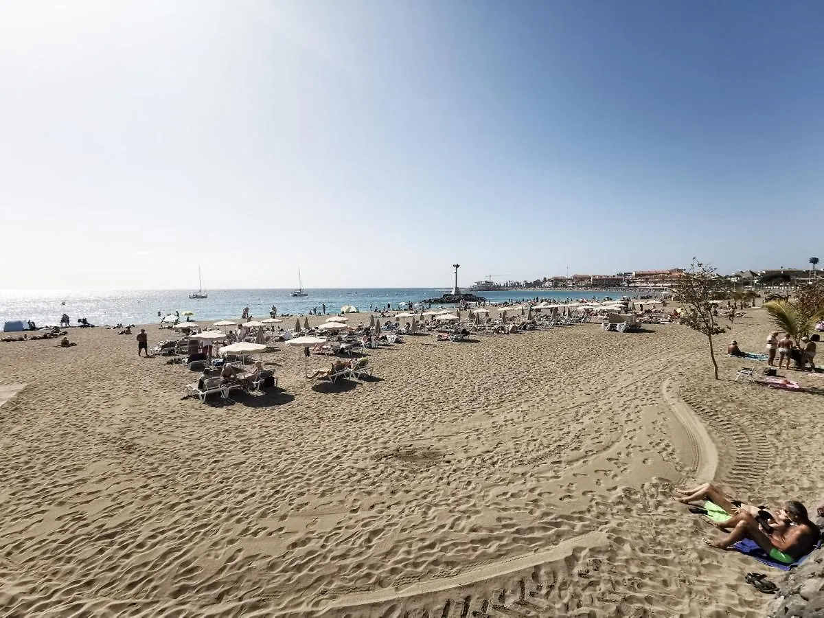 ארונה Home2Book Design Los Cristianos Beach דירה